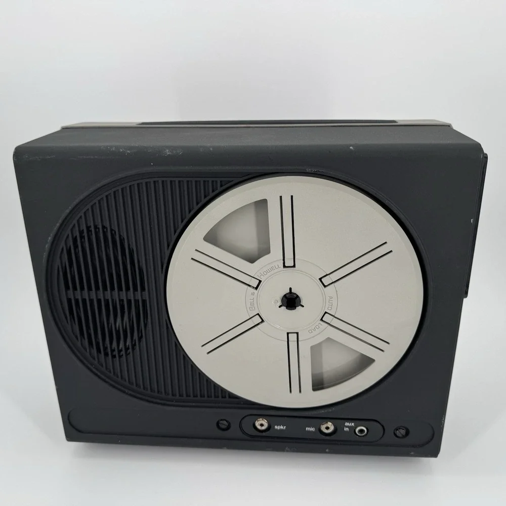 Vintage Bell & Howell Filmosonic 1742 B Super 8 Movie Projector For Parts Repair